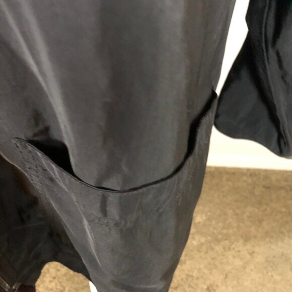 Vintage Reversible Zip-Up Coat — Burgundy & Black, Classic Minimalist Style - Picture 13 of 16